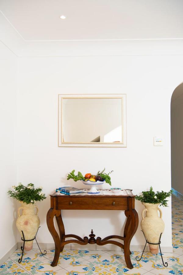 La Borragine Rooms Positano Luaran gambar