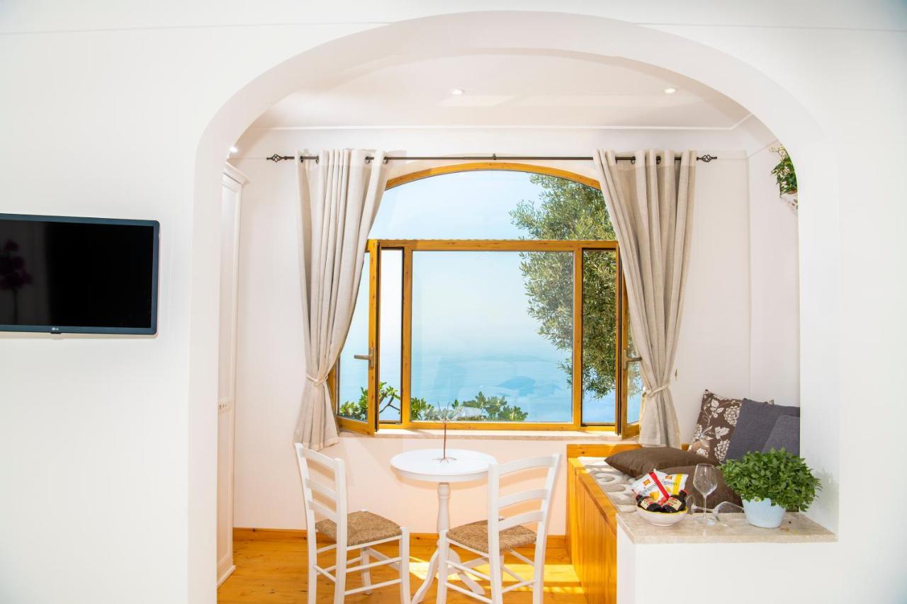 La Borragine Rooms Positano Luaran gambar