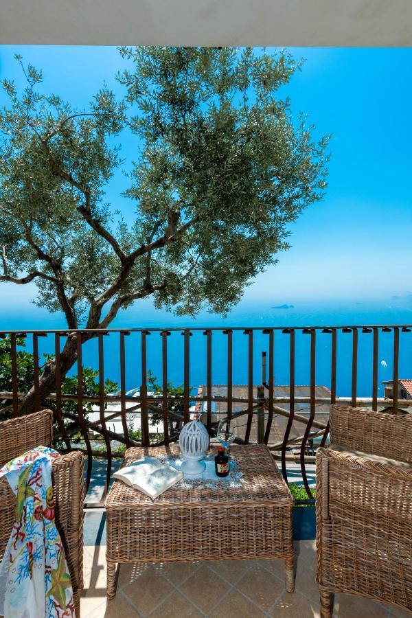 La Borragine Rooms Positano Luaran gambar